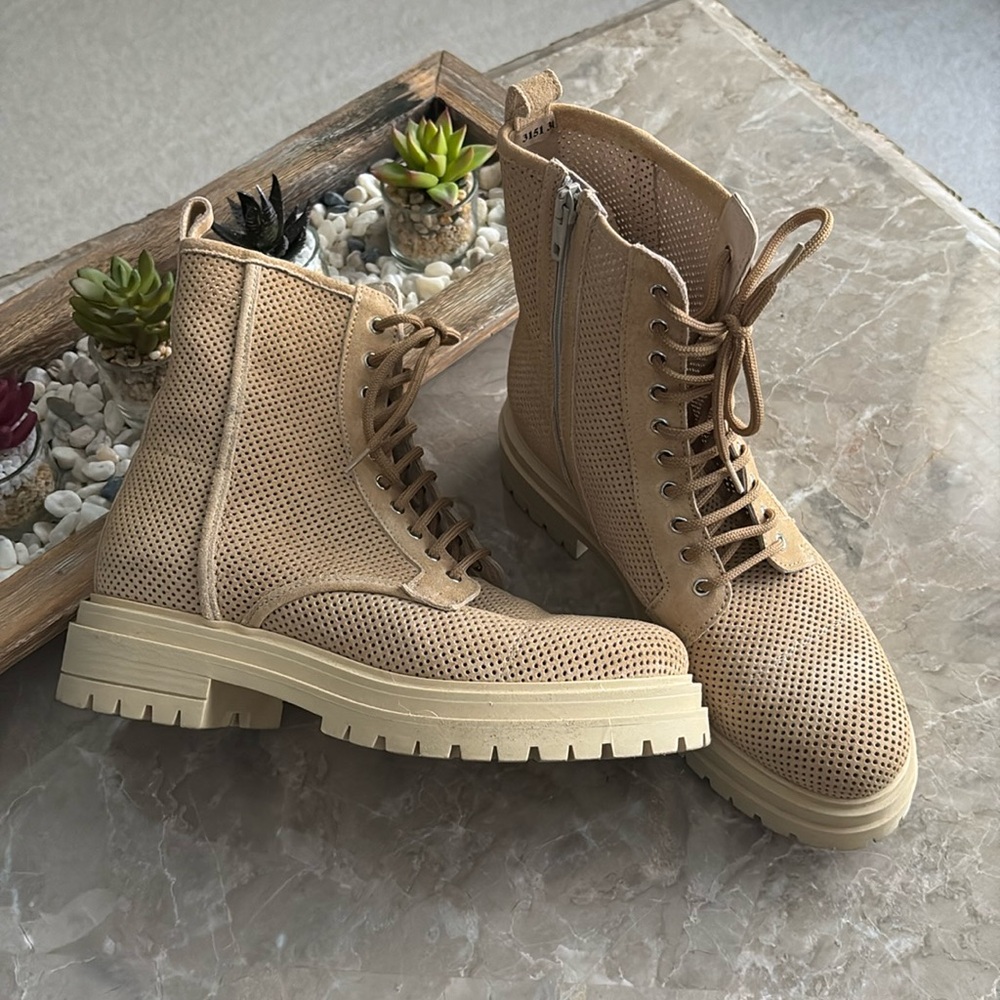 Napoleoni lace up Bootie